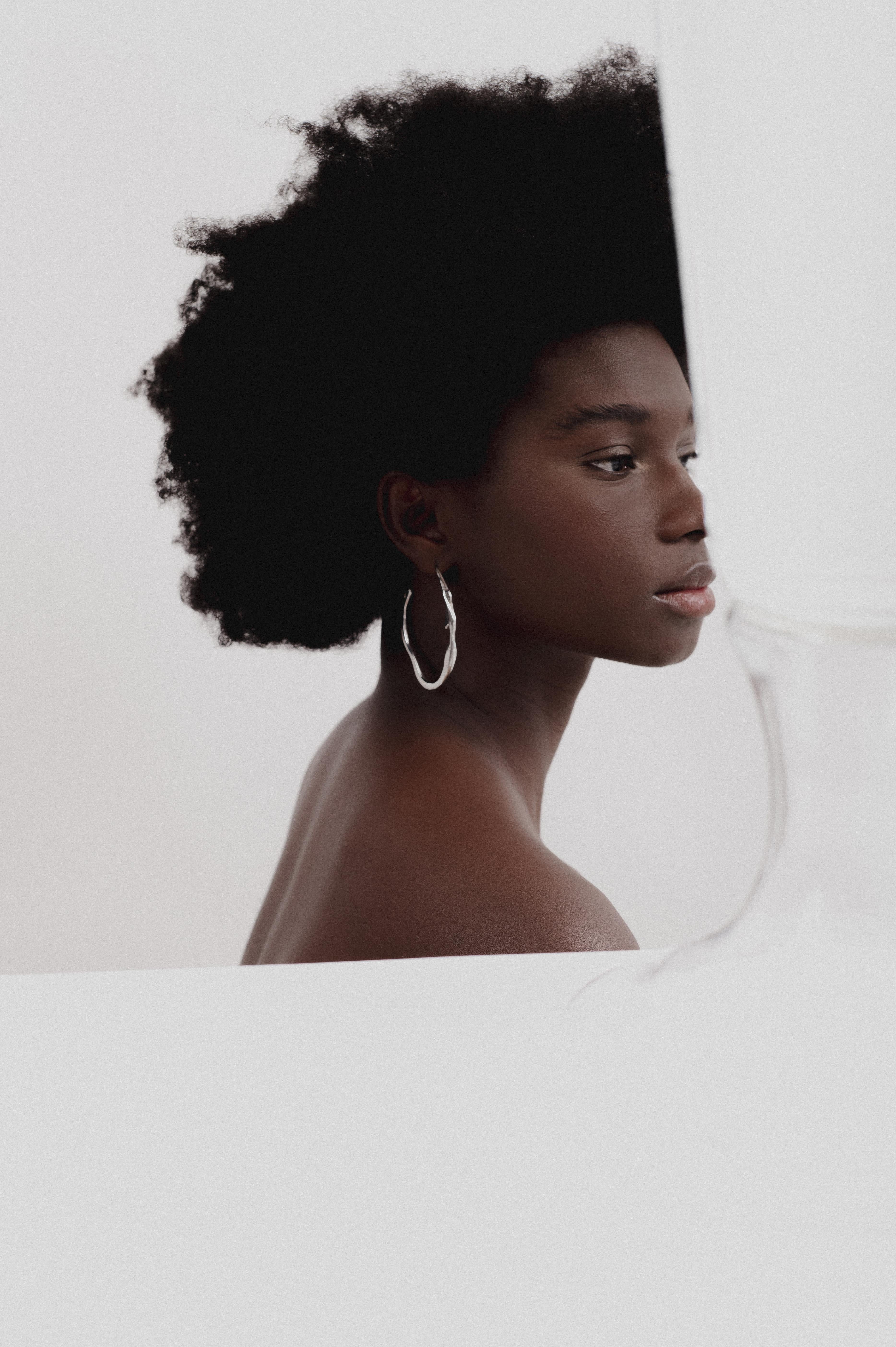 Argola Mulher-Cobra Prata