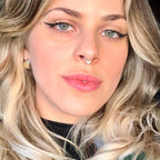 Piercing Lia